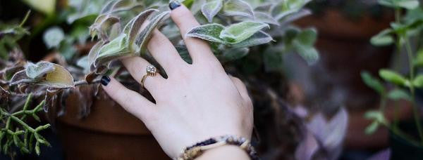 How To: Buying the perfect vintage engagement ring